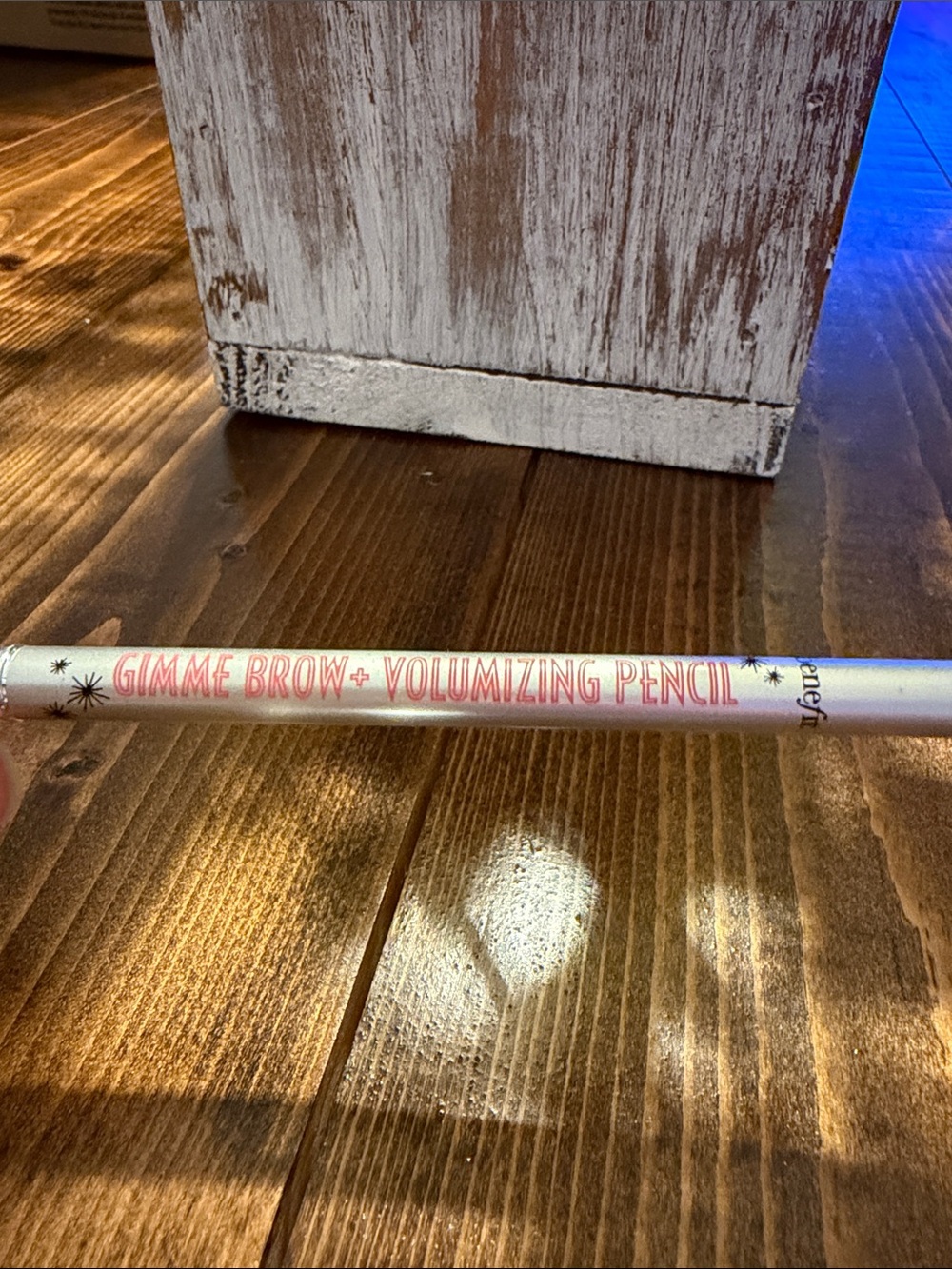 Benefit Gimme Brow Volumizing Pencil- warm golden blonde Discontinued!! - Picture 4 of 5
